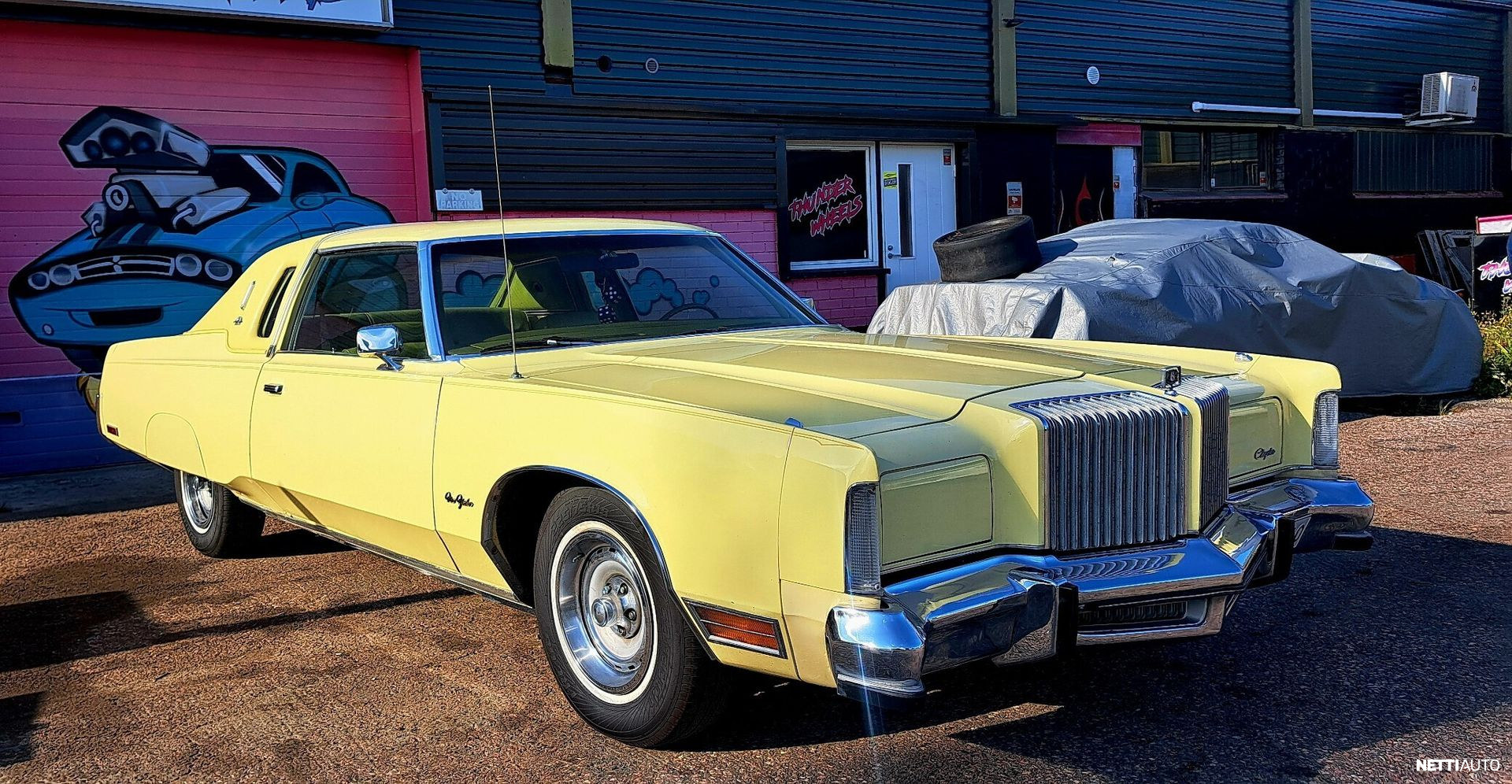 Chrysler New Yorker 1977